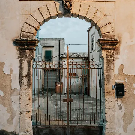 Pensjonat Saffi Noto